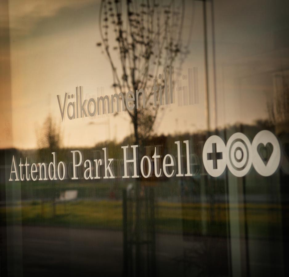 Attendo Park Hotell Huddinge Eksteriør billede