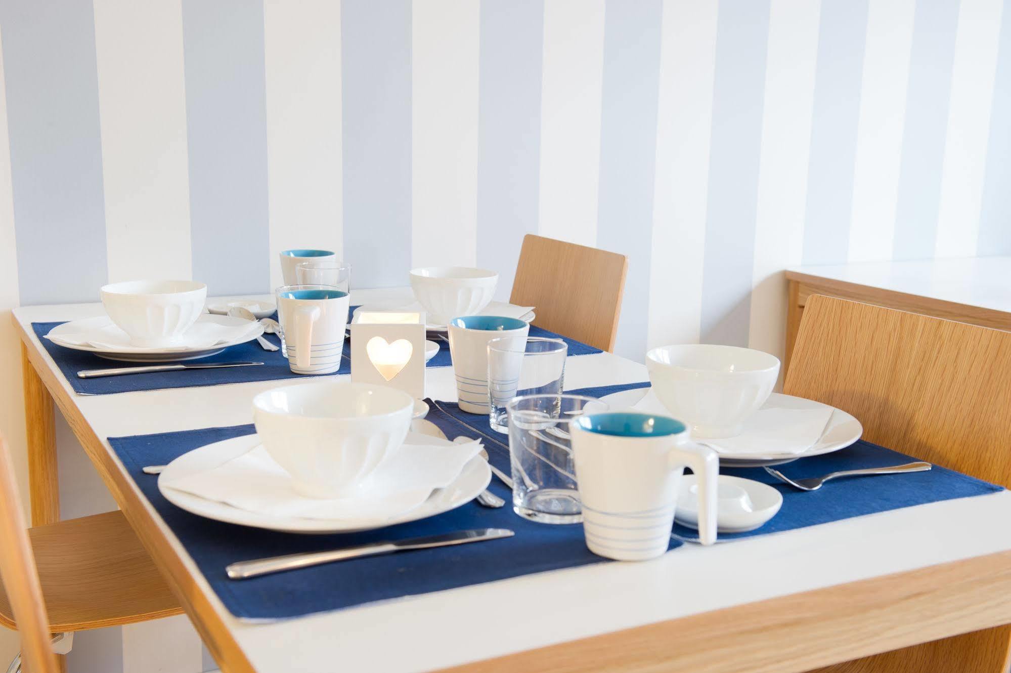 Attendo Park Hotell Huddinge Eksteriør billede