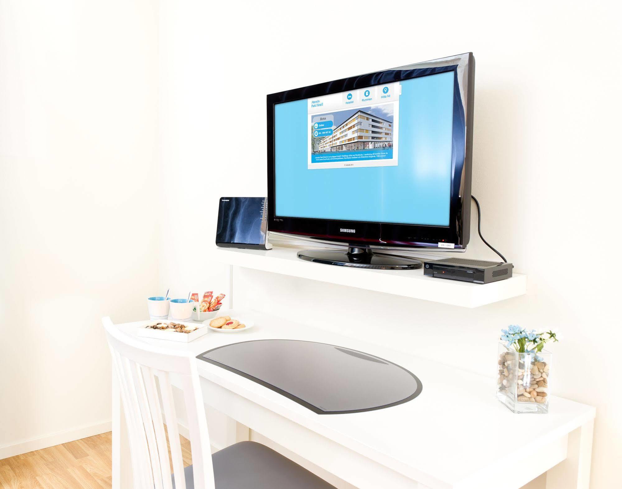 Attendo Park Hotell Huddinge Eksteriør billede