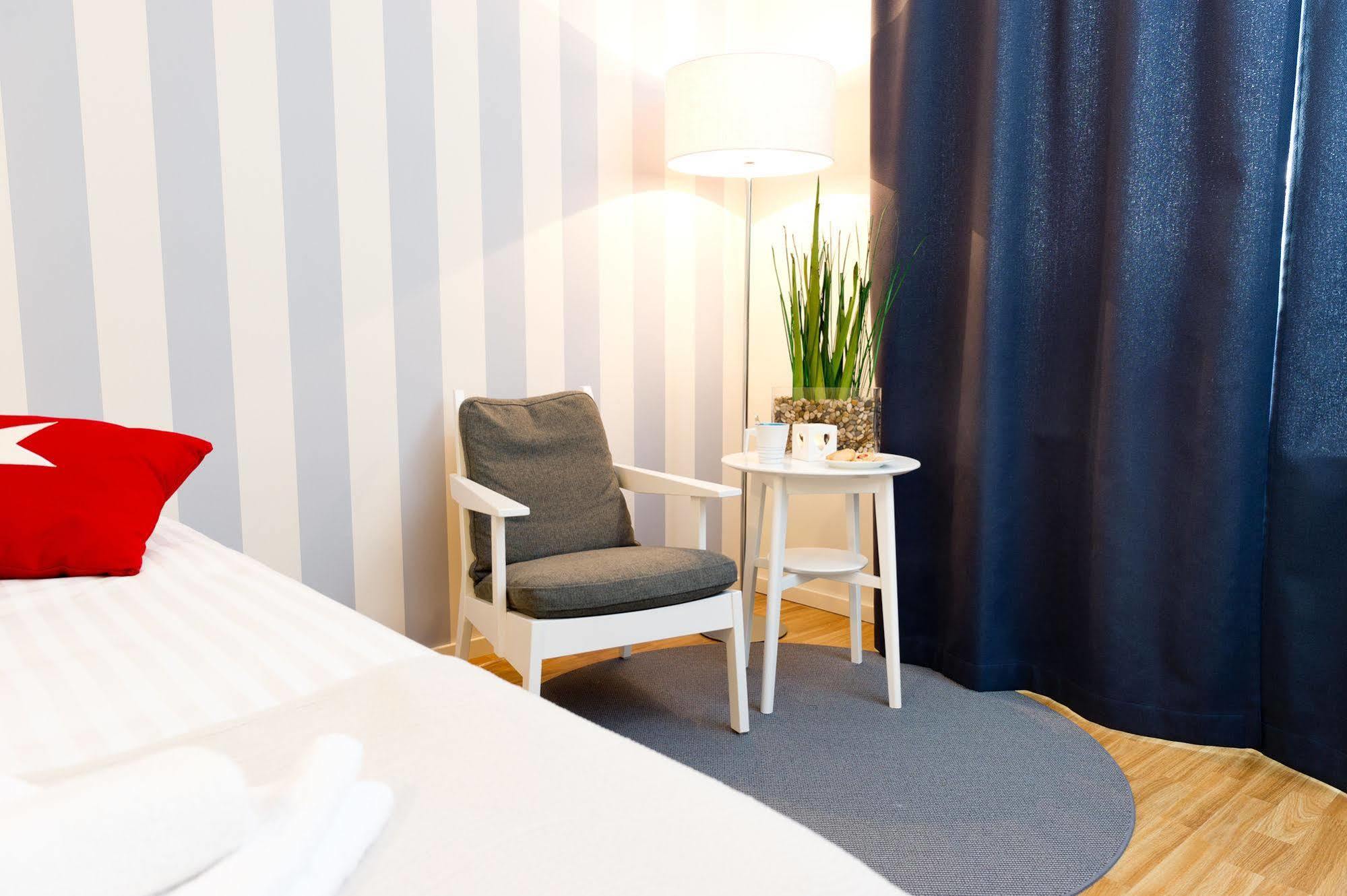 Attendo Park Hotell Huddinge Eksteriør billede